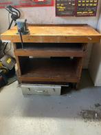 ÉTABLI AVEC ETAU, Enlèvement