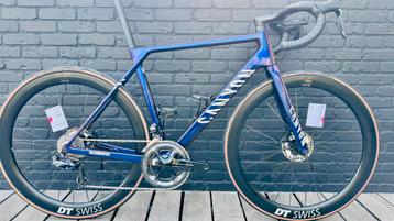 CANYON ULTIMATE CFR DT SWISS 1100, Fietsen en Brommers, Fietsen | Racefietsen, Ophalen of Verzenden, Zo goed als nieuw