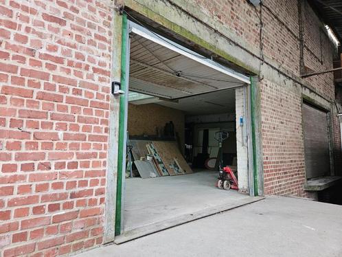 A louer: espace de stockage, Immo, Garages en Parkeerplaatsen