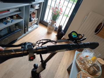 Elektrische scooter voor volwassenen, Fietsen en Brommers, Steps, Ophalen, Gebruikt