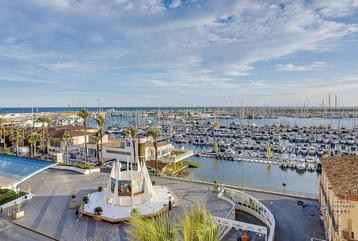 appartement 3ch bord de mer garage piscine à vendre en espag beschikbaar voor biedingen