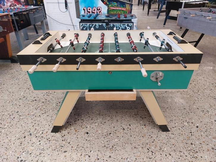 Babyfoot ou baby-foot/7*-Jupiter, Enfants & Bébés, Jouets | Tables de football, Comme neuf, Enlèvement