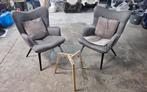 2 clubs KARE Design  + petite table en verre, Maison & Meubles, Enlèvement