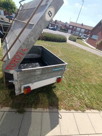 Aanhangwagen  beschikbaar voor biedingen