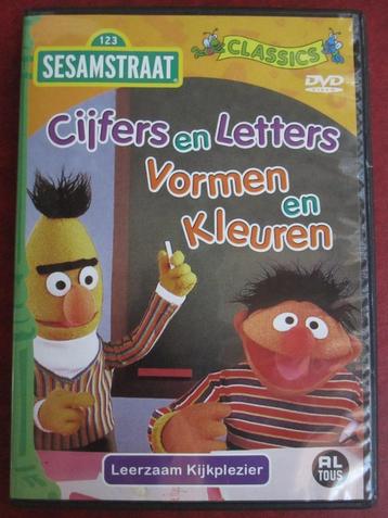 Sesamstraat Cijfers En Letters, Vormen En Kleuren beschikbaar voor biedingen