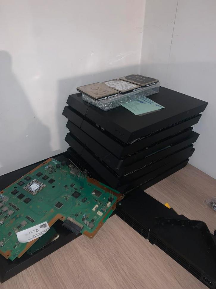 ps3/ps4 onderhoud en herstellingen, Games en Spelcomputers, Spelcomputers | Sony PlayStation 4, Refurbished, Original, Ophalen