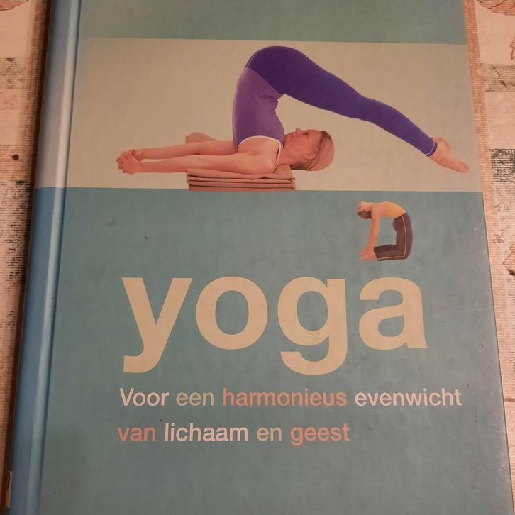 Yoga,tennis,voetbal,wielrennen,zwemmen,klimmen, Boeken, Sportboeken, Zo goed als nieuw, Ophalen of Verzenden