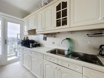 Appartement à vendre à Anderlecht, 2 chambres, 77 m², Appartement, 2 pièces