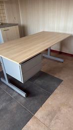 Gratis bureau, Huis en Inrichting, Ophalen, Gebruikt, Bureau