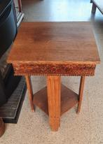 Retro bijzettafeltje, Ophalen, Gebruikt, Eikenhout, Retro