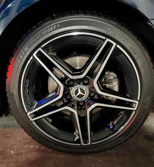 Mercedes 18inch  AMG ORIGINAL VELGEN en Michelin pilot Sport, Auto-onderdelen, Banden en Velgen, Banden en Velgen, Zomerbanden