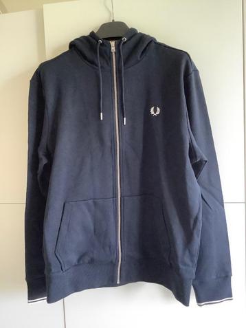 Fred Perry vest met ritssluiting en capuchon beschikbaar voor biedingen