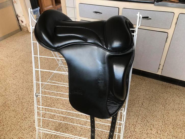 Karlslund kontakt 2 boomloos zadel IJslander, Animaux & Accessoires, Chevaux & Poneys | Selles, Utilisé, Autres espèces, Enlèvement ou Envoi