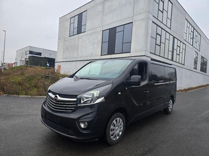 Opel Vivaro 1.6 CDTi L2H1 BiTurbo - 06/2018 - BTW - GEKEURD, Autos, Opel, Entreprise, Achat, Vivaro, ABS, Airbags, Air conditionné