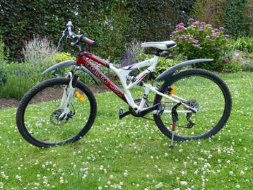 Vélo ado rockrider beschikbaar voor biedingen