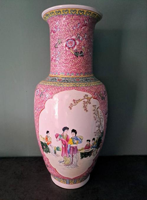 Vase chinois (famille rose), Antiquités & Art, Antiquités | Vases, Enlèvement ou Envoi