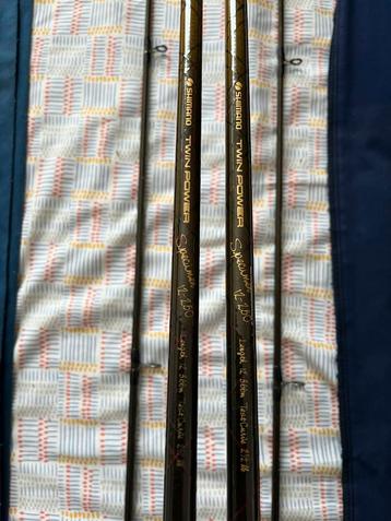 2 stuks Shimano Twin Power Specimen 12ft 2-1/2lbs beschikbaar voor biedingen