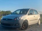 Ford fiesta 1.3 benzine radio aux 5 Deurs, Auto's, Handgeschakeld, 5 deurs, Fiësta, Particulier