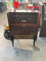 Oude vintage radio, Enlèvement