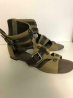 hoge sandalen maat 37, Bruin, MET, Zo goed als nieuw, Sandalen of Muiltjes