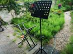 Stand voor bladmuziek. In hoogte verstelbaar,en keyboard sta, Ophalen, Zo goed als nieuw