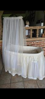 Prachtige wieg op wielen, Kinderen en Baby's, Ophalen, Zo goed als nieuw, Wieg