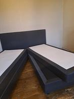 Boxspring: bed met hoofdbord in goede staat, Huis en Inrichting, Ophalen, Tweepersoons, Zo goed als nieuw, 180 cm