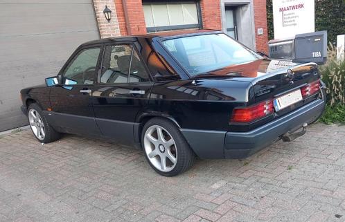 Mercedes 190 w201 oldtimer, 5 vit.,weinig km's, goede staat, Auto's, Mercedes-Benz, Particulier, 190-Serie, Bluetooth, Centrale vergrendeling