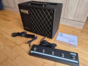 Vox VT20X - Ampli combo hybride + Footswitch, Musique & Instruments, Enlèvement ou Envoi, Comme neuf, Guitare, Moins de 50 watts