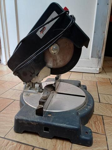 scie à onglet radiale PowerPlus 
 beschikbaar voor biedingen