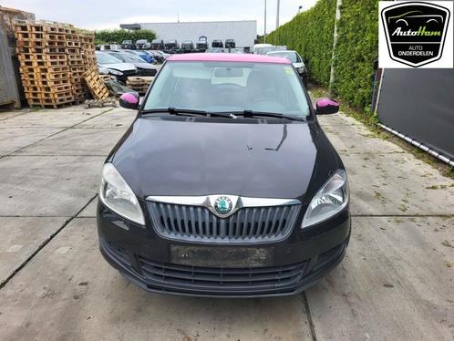 MOTORKAP Skoda Fabia II (5J) (01-2006/12-2014) (5J0823031B), Auto-onderdelen, Carrosserie, Motorkap, Skoda, Gebruikt