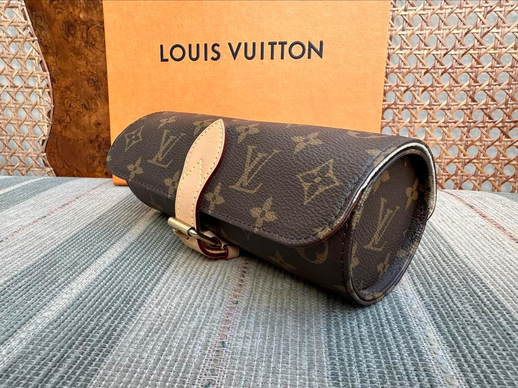 Louis Vuitton Rare Monogram 3 Watch Case Travel Roll Hard 73lvs126