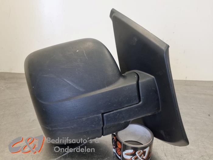 Rétroviseur extérieur droit d'un Opel Vivaro, Autos : Pièces & Accessoires, Rétroviseurs, Opel, Utilisé, 3 mois de garantie, Enlèvement ou Envoi