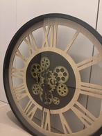 Wandklok/muur klok, Huis en Inrichting, Ophalen, Zo goed als nieuw, Wandklok