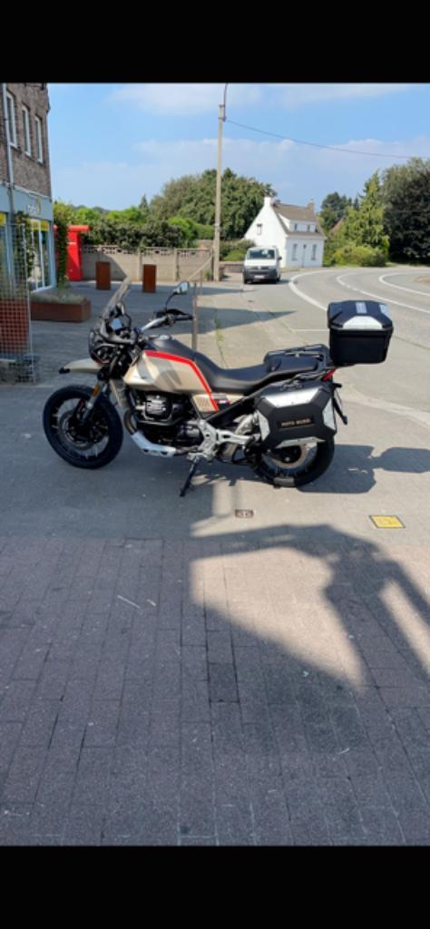 MOTO GUZZI V85TT TRAVEL, Motoren, Motoren | Moto Guzzi, Particulier, Toermotor, 2 cilinders, Ophalen