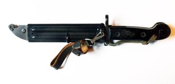 AK 47 bajonet  beschikbaar voor biedingen
