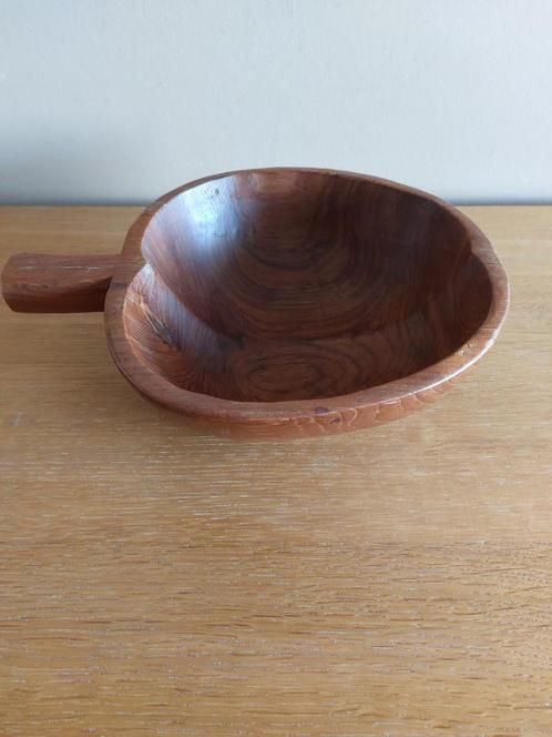 Olijfhouten schaal met appelmotief gemerkt jaren 80, Antiek en Kunst, Curiosa en Brocante, Ophalen of Verzenden