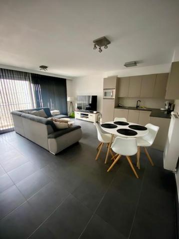 NIEUW luxe appartement te bredene (oostende) met terras beschikbaar voor biedingen