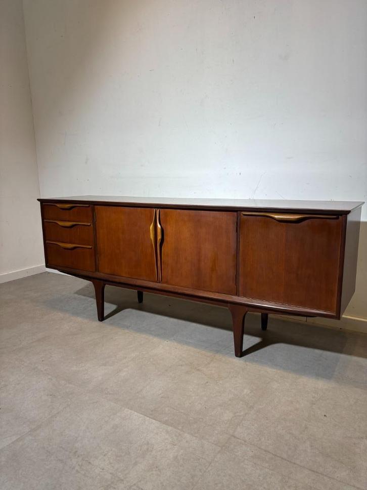 Vintage Jentique P*ssylips Sideboard, Huis en Inrichting, Kasten | Dressoirs, Zo goed als nieuw, 150 tot 200 cm, 25 tot 50 cm