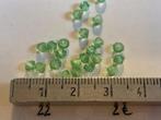 Swarovski Elements 4mm bicone kristal lichtgroen 22 stuks, Enlèvement ou Envoi, Neuf, Perle