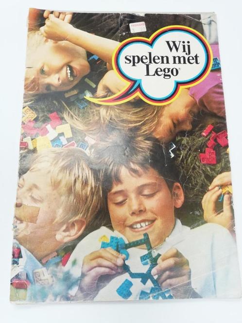 lego boek van 1971 - 72, Kinderen en Baby's, Speelgoed | Duplo en Lego, Gebruikt, Lego, Ophalen of Verzenden