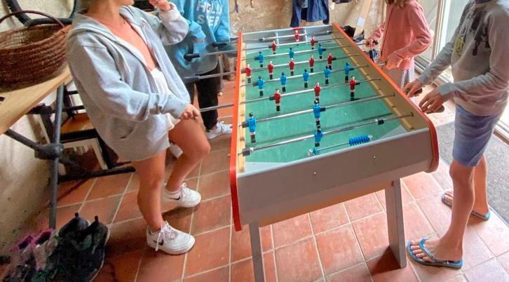 Babyfoot/kicker René Pierre, Kinderen en Baby's, Speelgoed | Voetbaltafels, Zo goed als nieuw, Ophalen