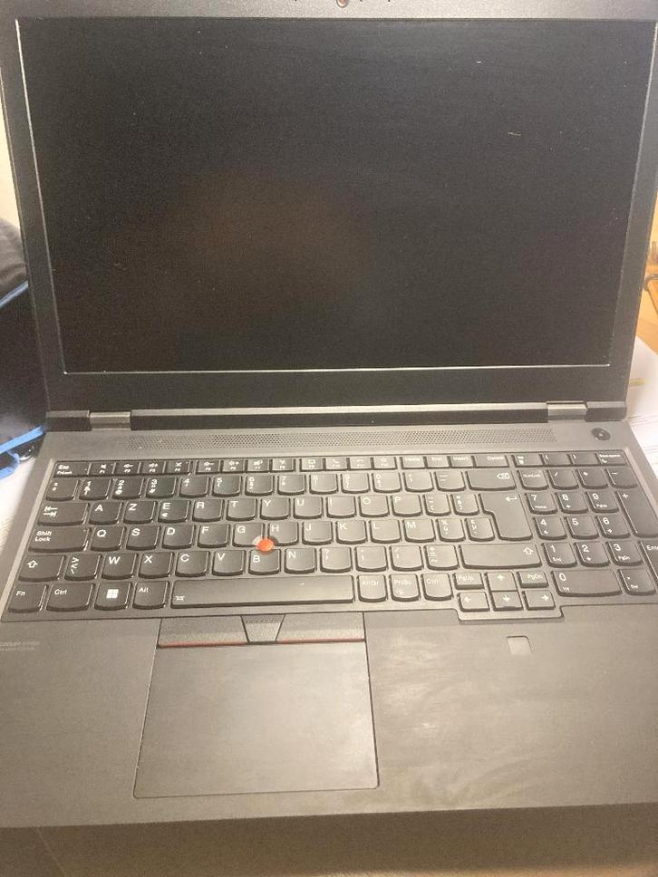 Laptop LENOVO P15, Informatique & Logiciels, Ordinateurs portables Windows, 15 pouces, Enlèvement