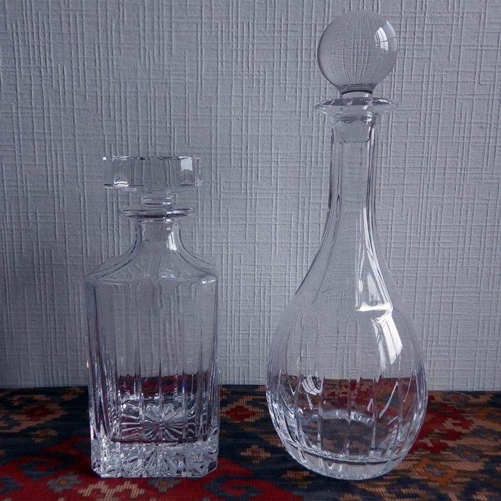 Kristallen Karaffen: €.10,00 p/st., Collections, Porcelaine, Cristal & Couverts, Comme neuf, Enlèvement