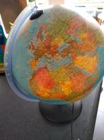 Wereldbol met licht, Ophalen, Zo goed als nieuw
