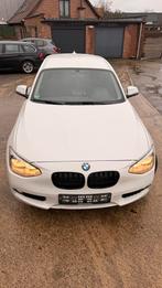 BMW 1 SERIE✅ 116iA AUTOMAAT BENZINE CARPLAY CARPASS AIRCO, 4 cilinders, Wit, 5 deurs, 1598 cc