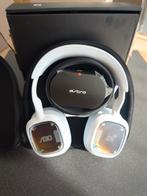Logitech Astro A30 draadloos, Overige merken, Ophalen of Verzenden, Zo goed als nieuw, Over oor (circumaural)