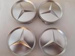 Mercedes mat zilver wieldoppen naafdoppen dia 75 mm, Auto diversen, Wieldoppen, Ophalen of Verzenden, Nieuw