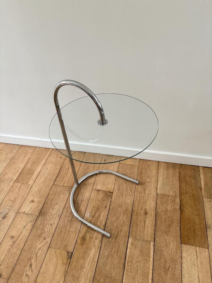 Bijzettafel Ikea RY in chrome, Maison & Meubles, Tables | Tables d'appoint, Comme neuf, Rond, 60 cm ou plus, Moins de 55 cm, Verre