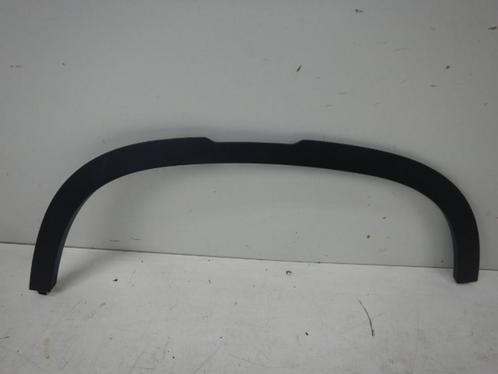Land Rover Defender L663 Wielrandbekleding Rechts-voor L8B2-, Auto-onderdelen, Carrosserie, Spatbord, Land Rover, Gebruikt, Ophalen of Verzenden